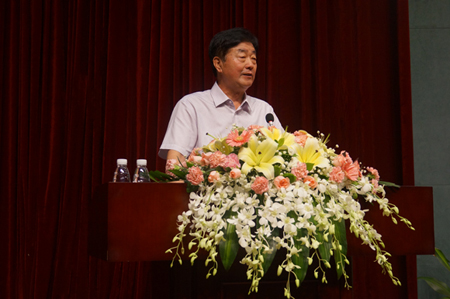 钟鼎投资佛朗斯签约仪式--叉车经销商联合会 赵己铭