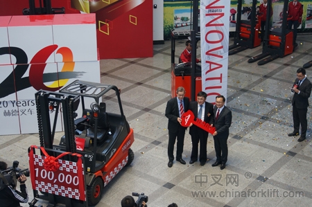 林德叉车在中国第十万台叉车下线